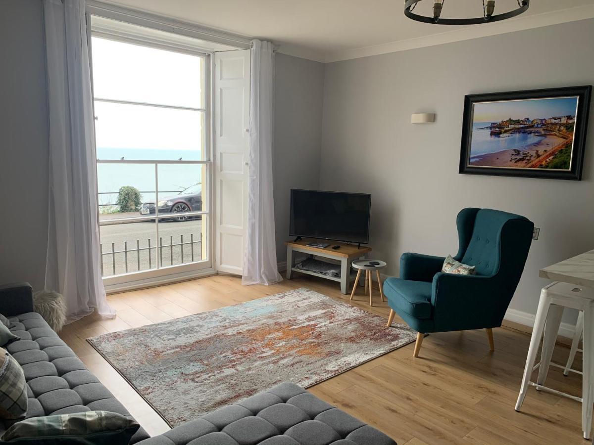 Beautiful Flat With Harbour Views Tenby Eksteriør bilde